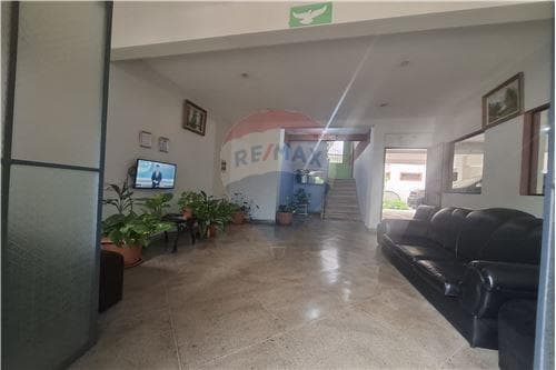 Hermoso y amplio dpto. En loma pyta — foto 4
