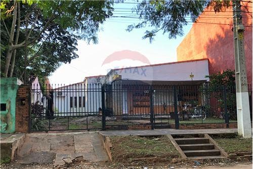 Casa en venta, central San Lorenzo