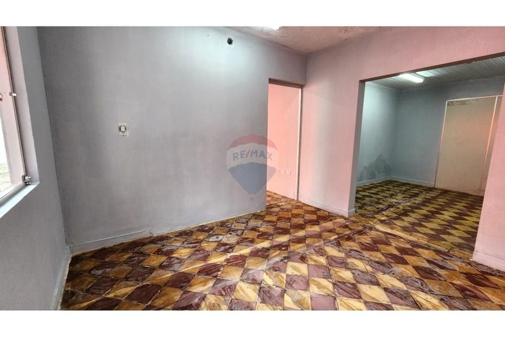 Depósito Comercial 310 m2 cubiertos - Z/ Mercado 4, foto 4