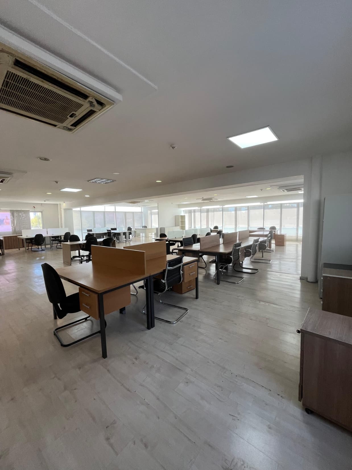 Zona shopping la galería en alquiler oficina de 330 m2 con 5 cocheras, foto 2