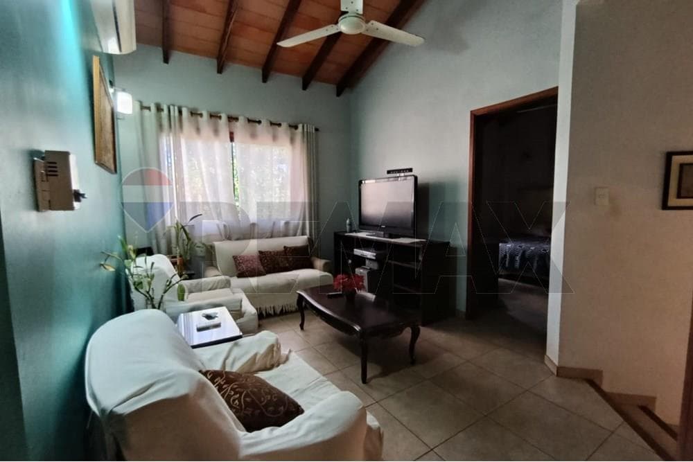 Casa - Alquiler - Obrero, Paraguay, foto 4