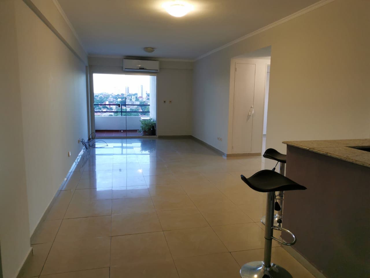 Depto. De 2 Habitaciones Zona Plaza Italia — foto principal
