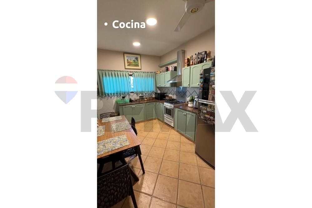 En Venta Casa Loma Pyta, foto 4
