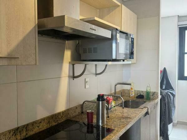 Se alquila departamento amoblado de 3 habitaciones en Villa Morra — foto 3