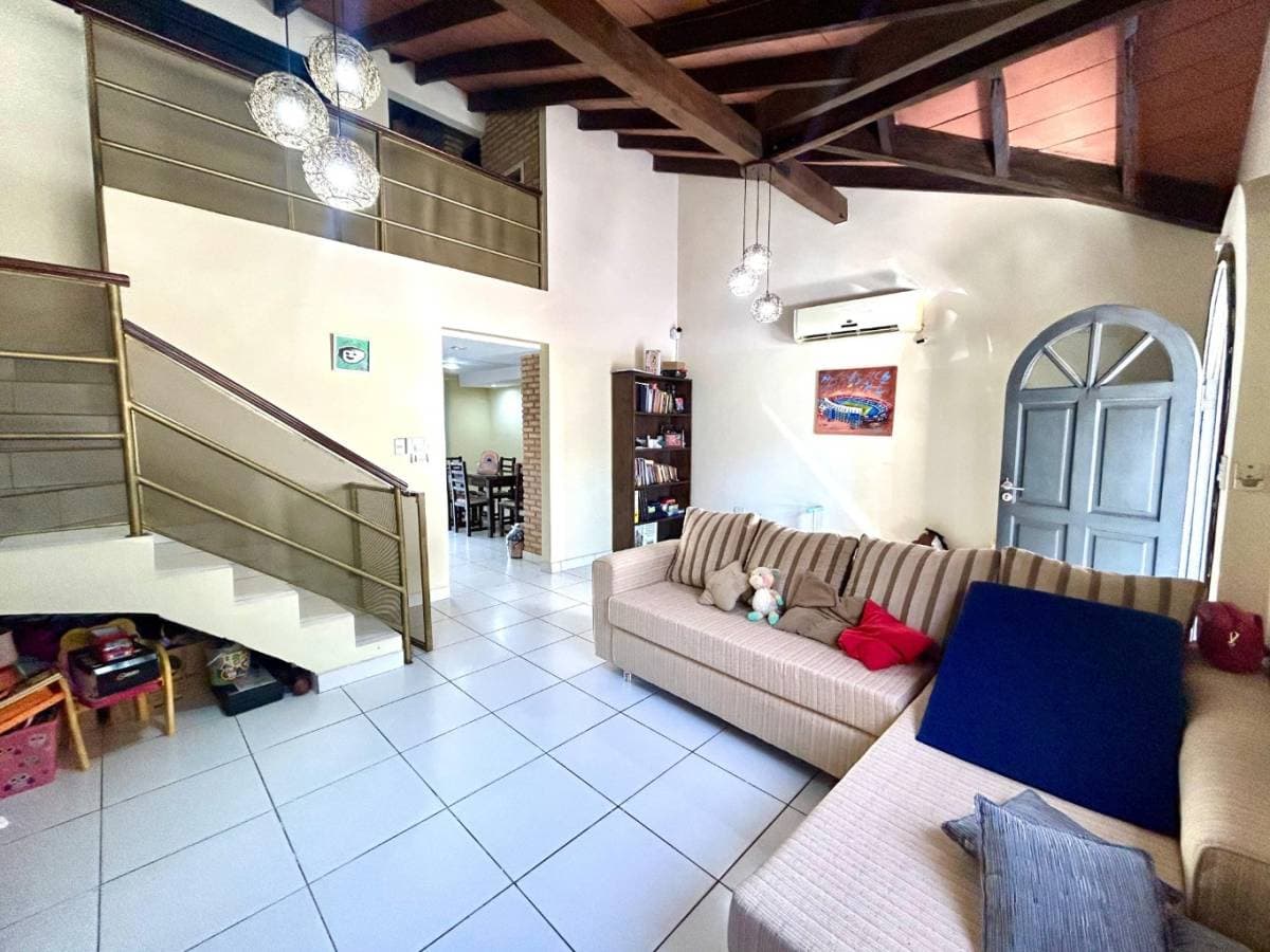 Duplex de 3 dormitorios en Lambaré - zona campus deportivo uaa, foto 3