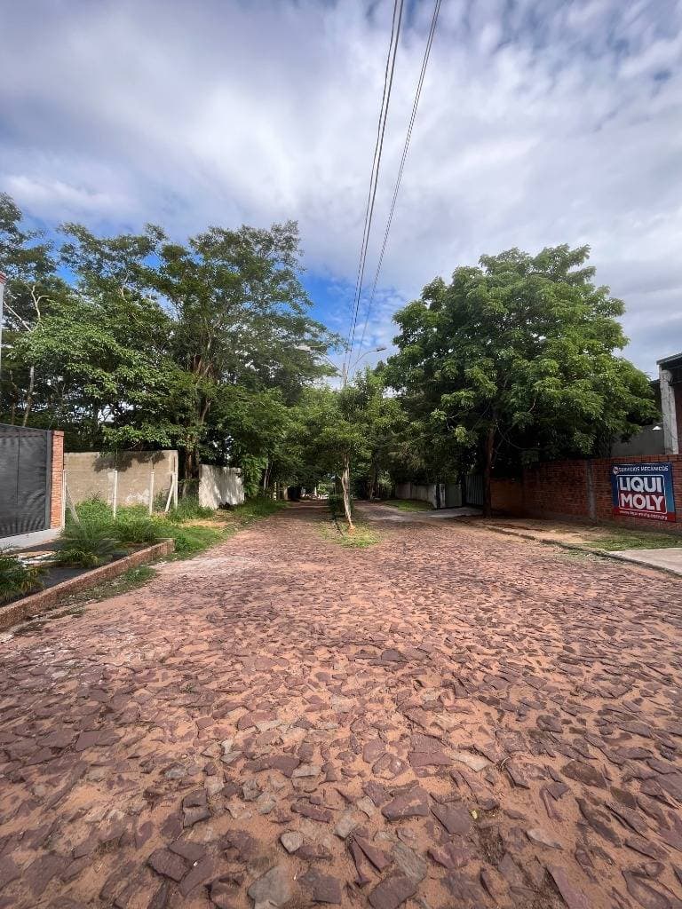 Terreno en el centro de Villa Elisa sobre avenida principal, foto 4