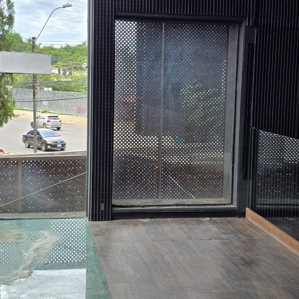 Propiedad Comercial sobre Av. Aviadores de calle a calle zona Shopping del Sol, foto 3