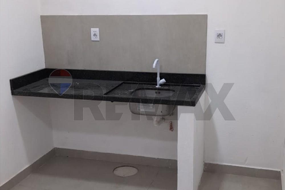 Depósito con oficina y amplio Showroom. A estrenar, foto 4