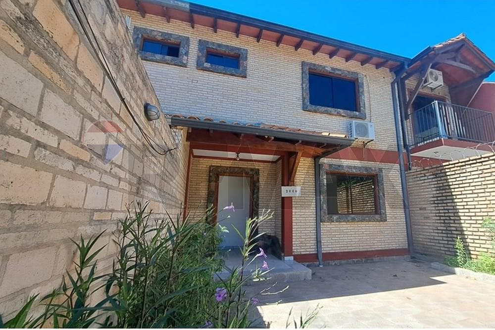 Alquilo hermoso duplex en valle apua lambare unico precio 3.5