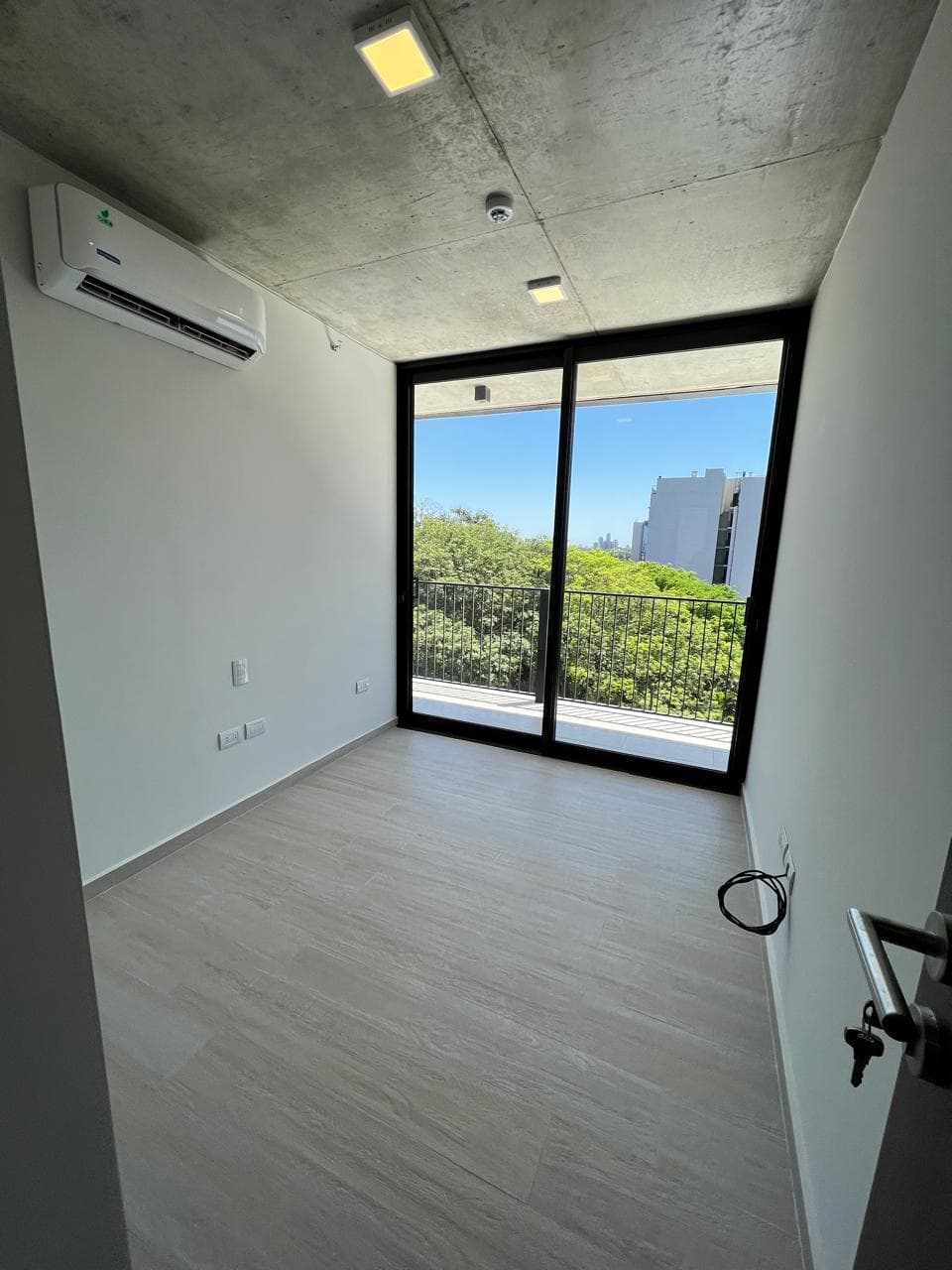 Departamento de 2 dormitorios zona shopping Villa Morra — foto 5
