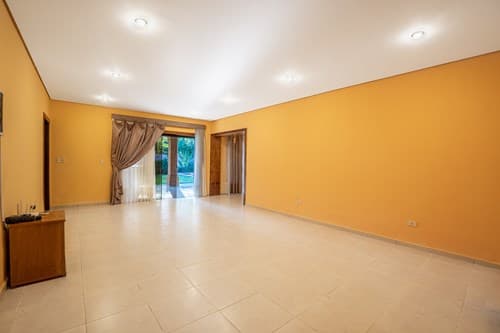 Hermosa residencia en asuncion Carmelitas, foto 5