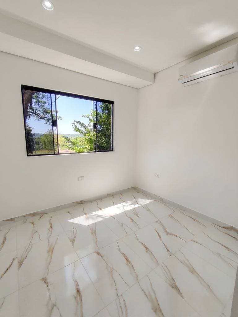 departamento de 3 habitaciones en Luque Loma Merlo, foto 4