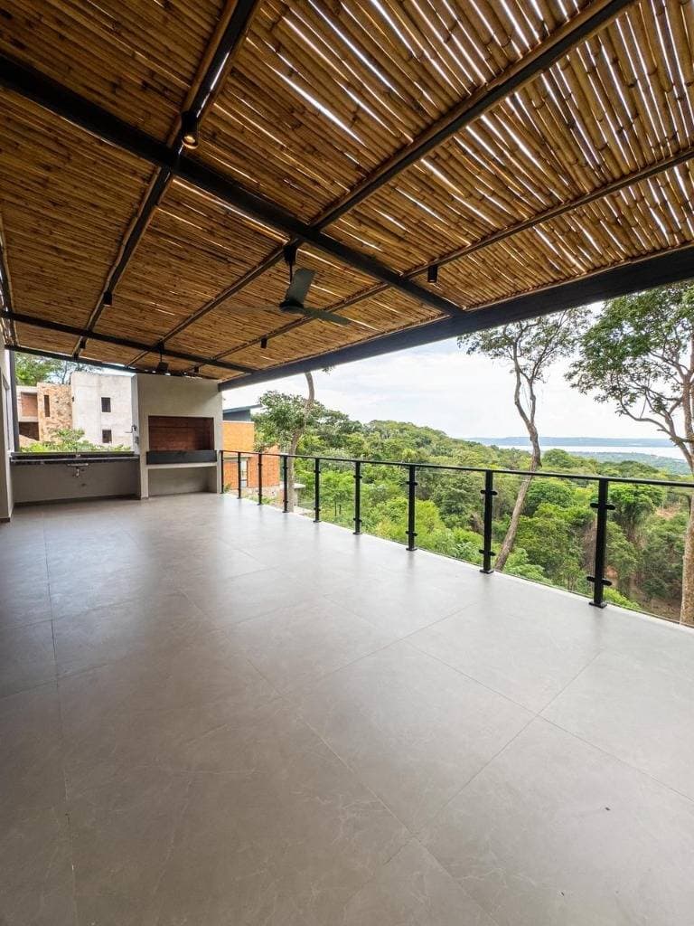 Residencia a Estrenar con Vista al Lago Ypacaraí, foto 2