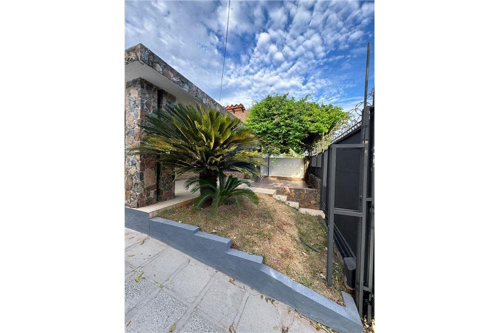 Hermosa casa en venta - Lambare, foto 2