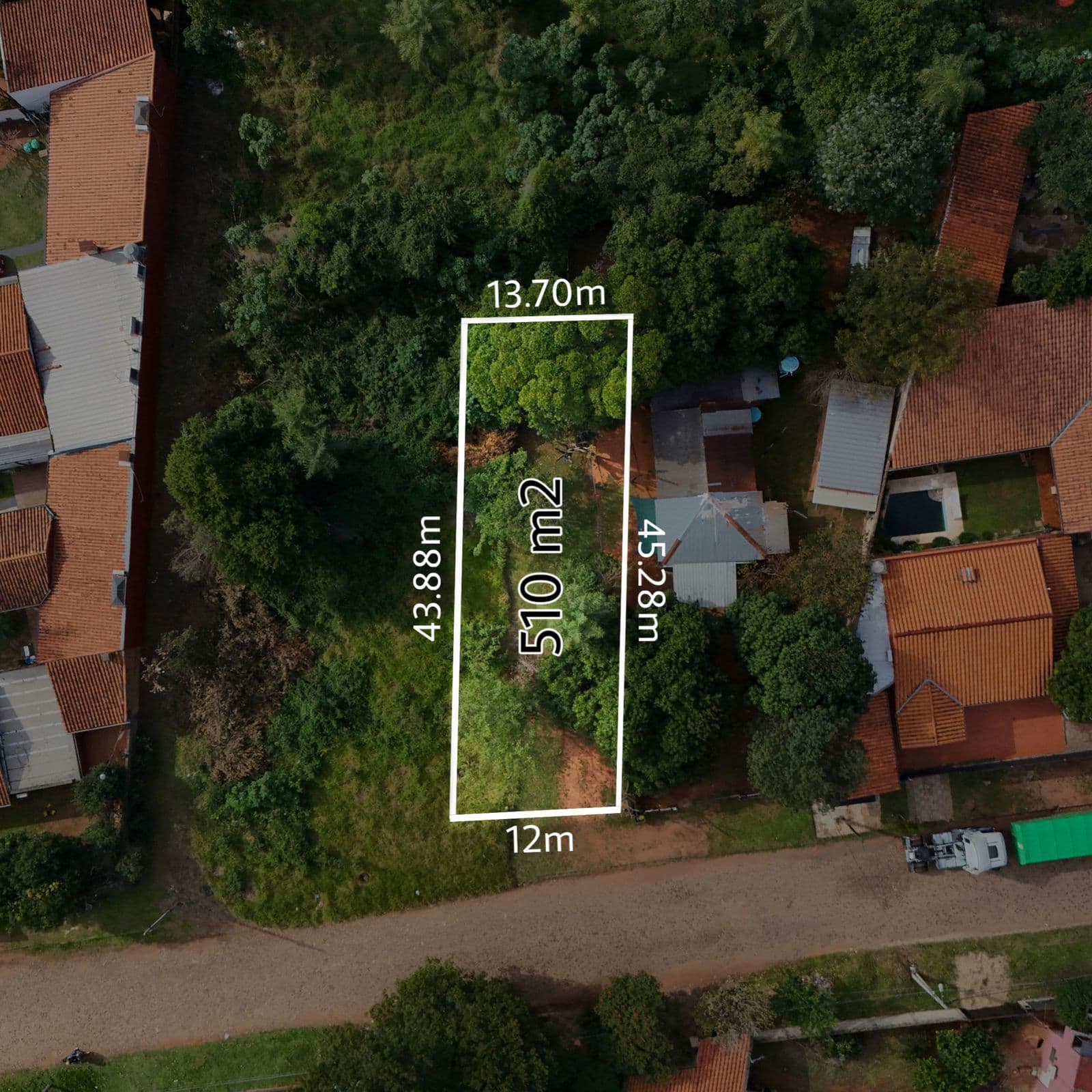 Venta de terreno en Luque / laurelty