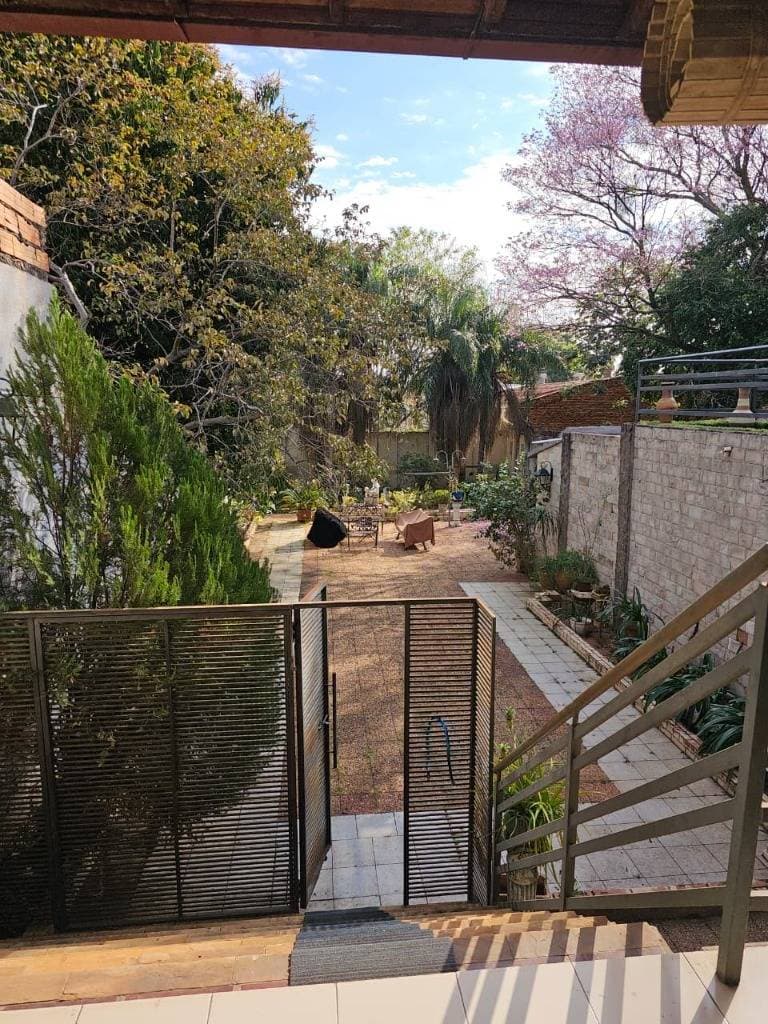 Casa a refaccionar a valor terreno en barrio san vicente, foto 5