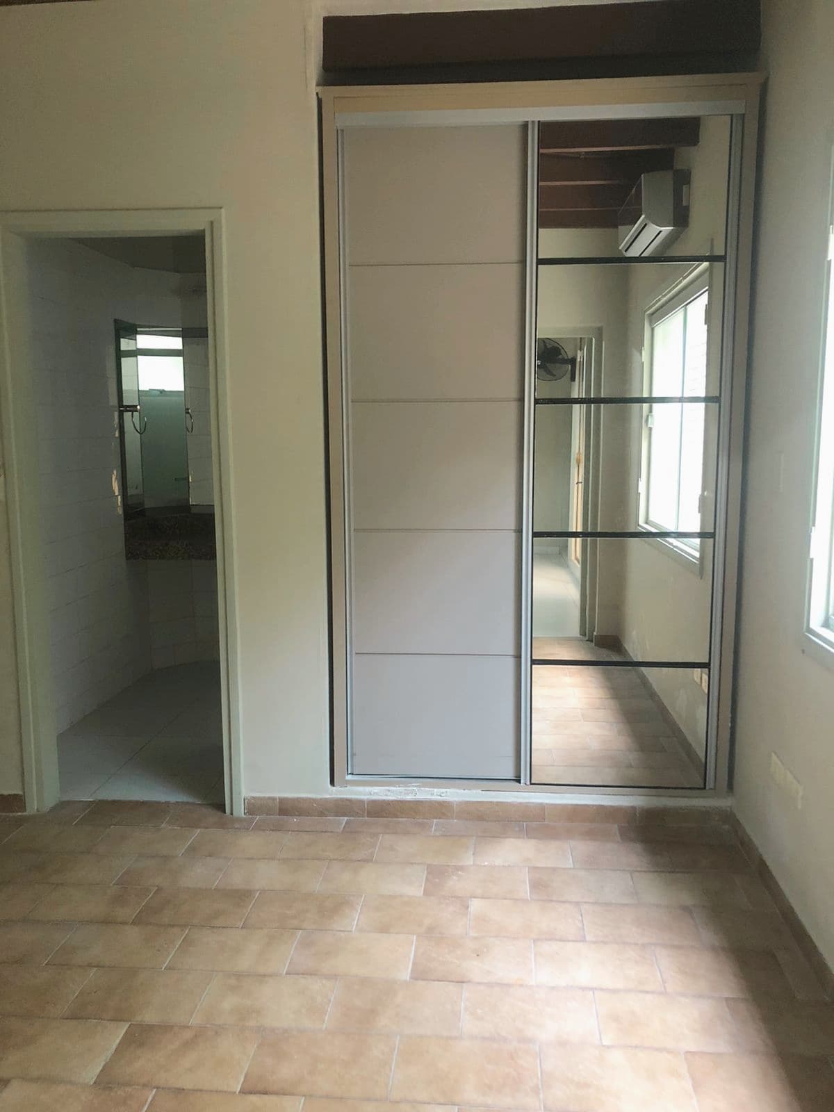 Hermosa Residencia En Barrio Las Mercedes, foto 5