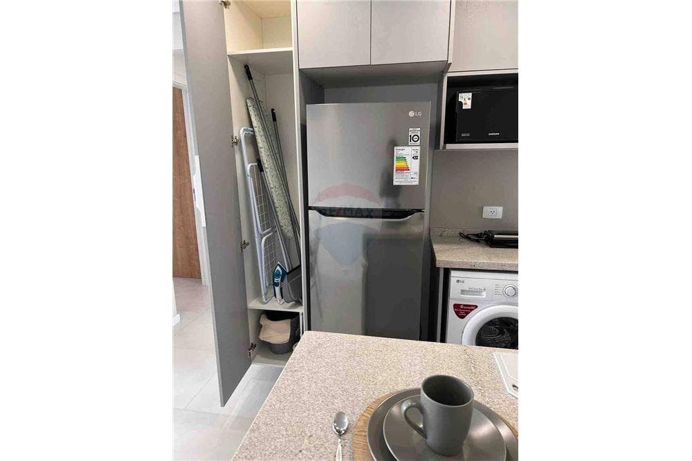 Departamento de 2 dormitorios amoblado zona eje, foto 5