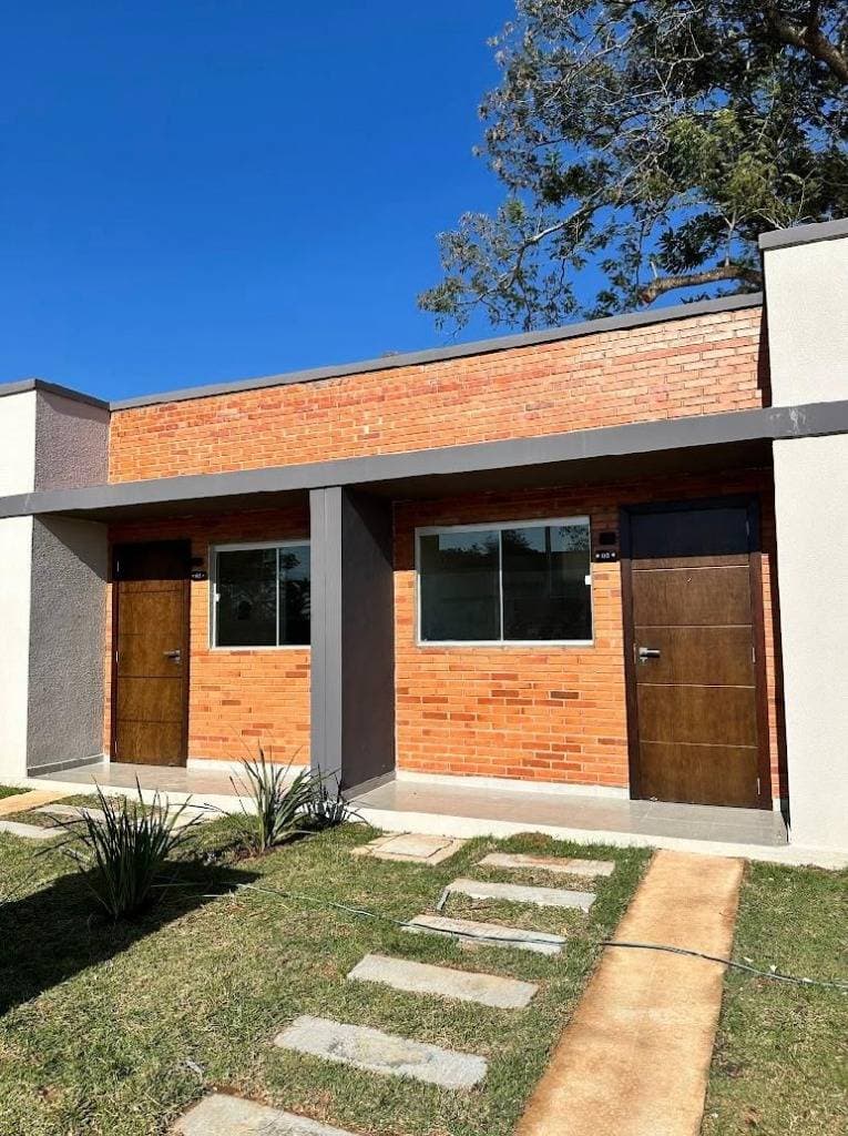 En venta casas de tres dormitorios en barrio cerrado arasy III, aregua, foto 3