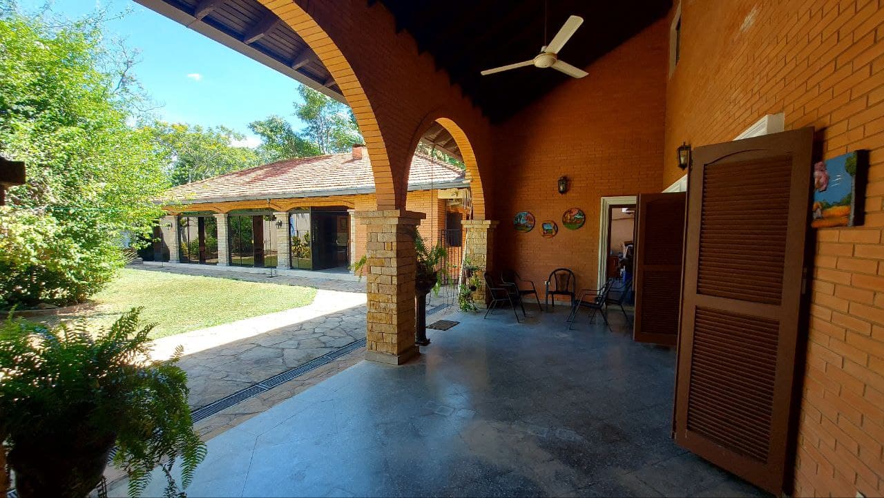 Encantadora Residencia En La Ciudad De San Bernardino, foto 3