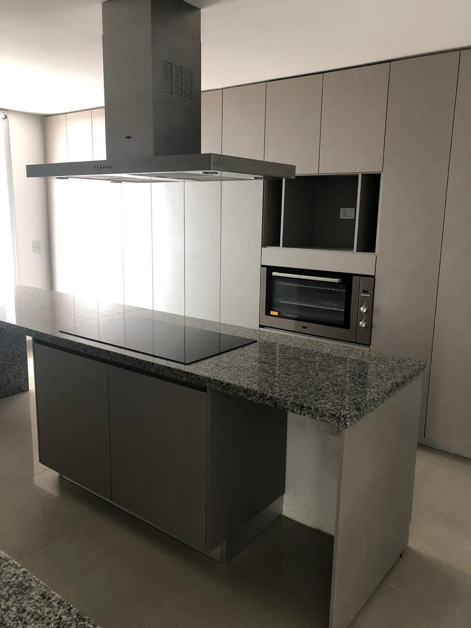 Alquiló Dpto De 4 Habitaciones A Estrenar Lp De Los Patos — foto 3