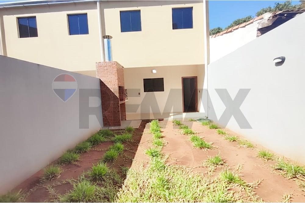 Duplex - Venta - Villa Elisa, Central, Paraguay, foto 4