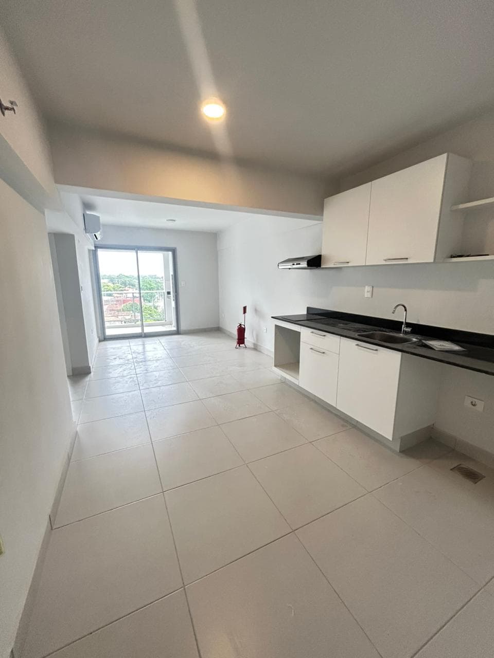 Alquilo departamento de 2 dormitorios en lambare residencial las orquideas