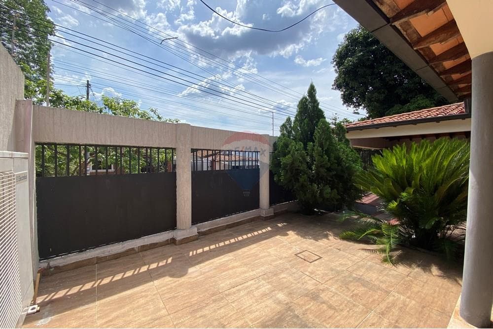 Casa - Venta - Lambaré, Paraguay, foto 2