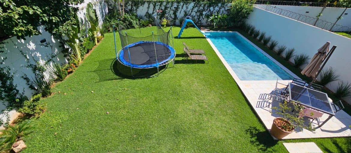 Amplia Casa De 3 Habit En Suite — foto 5