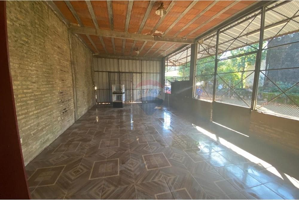 Amplio terreno sobre la avda caaguazu, foto 3