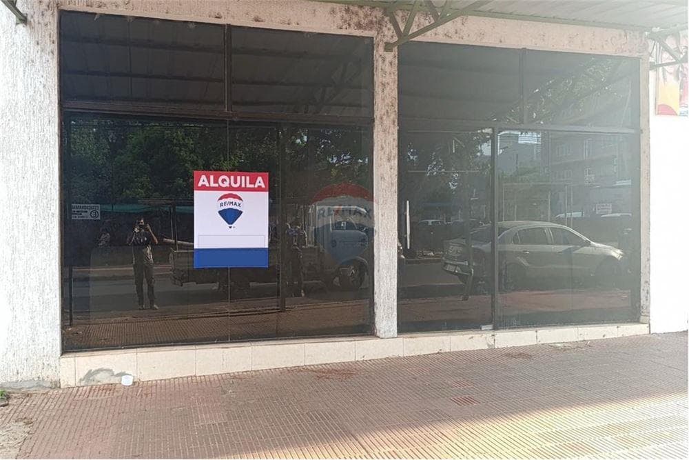 Local Comercial - Alquiler - Encarnación, Paraguay
