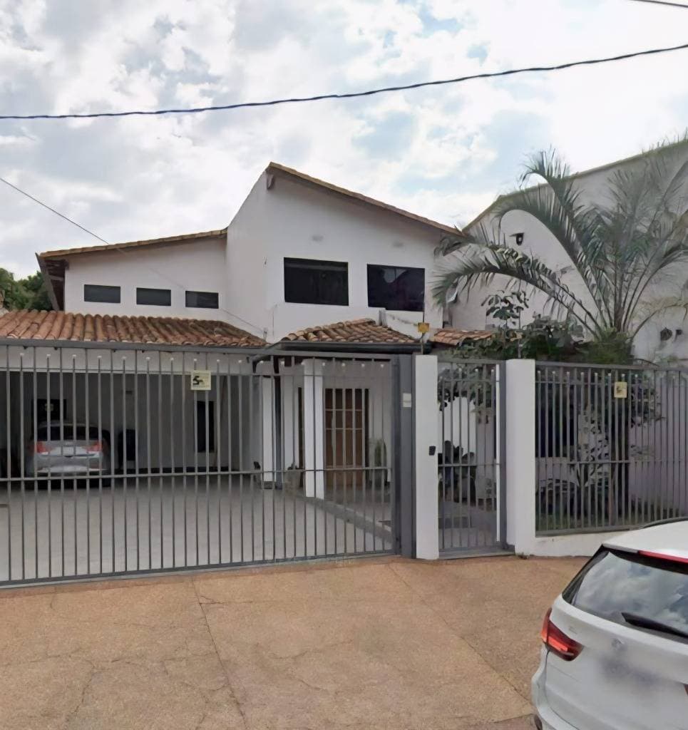 Vendo casa en Lambaré de 3 habitaciones barrio villa virginia