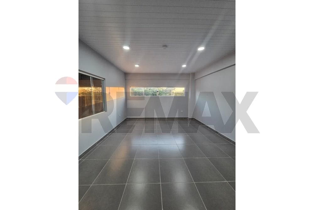 Tinglado de 525m2 – Barrio Yukyey, Luque, foto 5