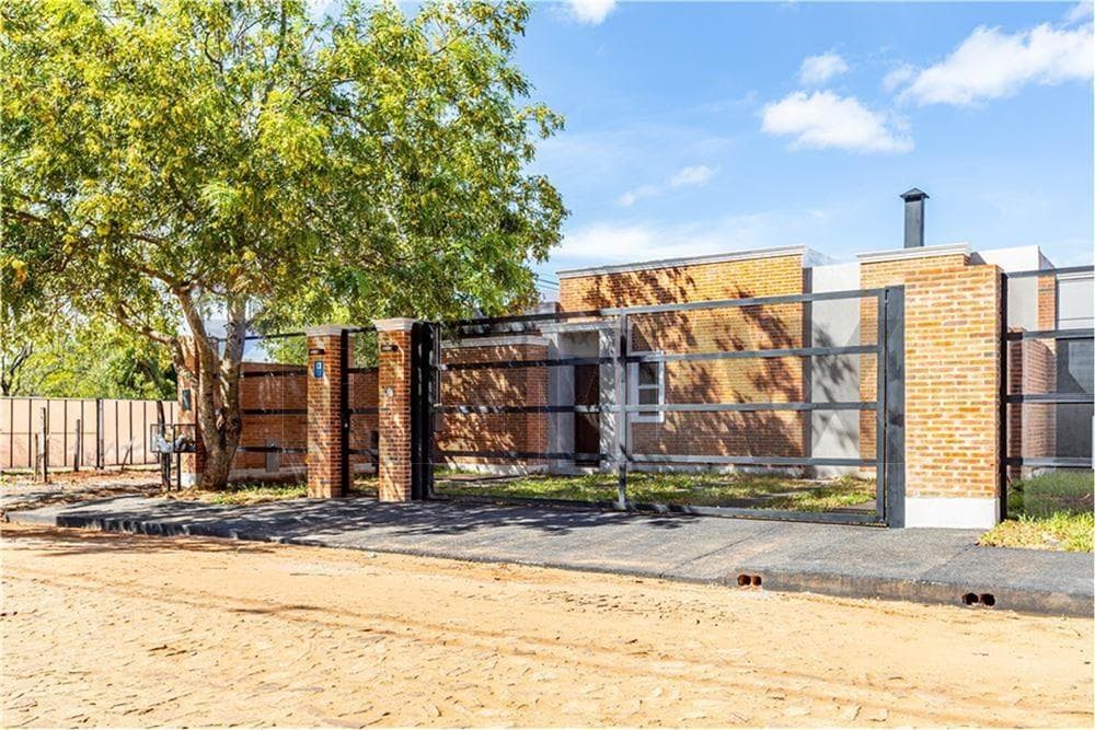 Casa - Venta - Luque, Paraguay, Vive feliz!