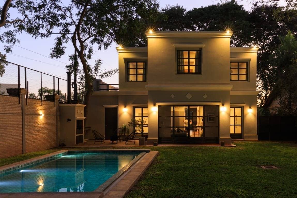 Casa en barrio cerrado plaza de los mangos- lambare, foto 2