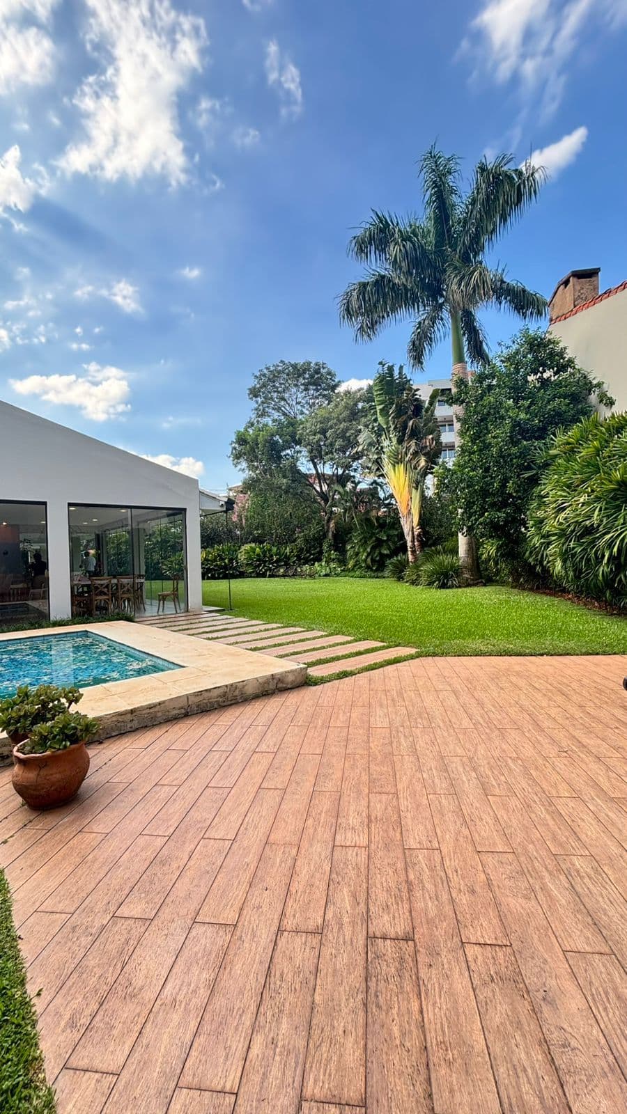 Casa En Alquiler San Cristóbal / Barrio Herrera, Para Vivienda U Oficina