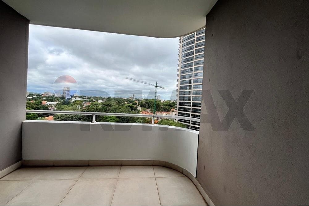 Departamento - Alquiler - Villa Morra, Paraguay — foto 5