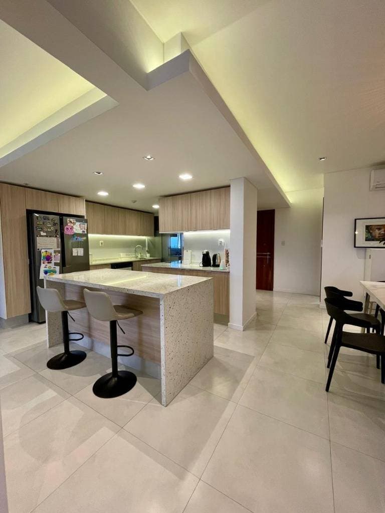 3 Dormitorios Mas área De Servicio — foto 2