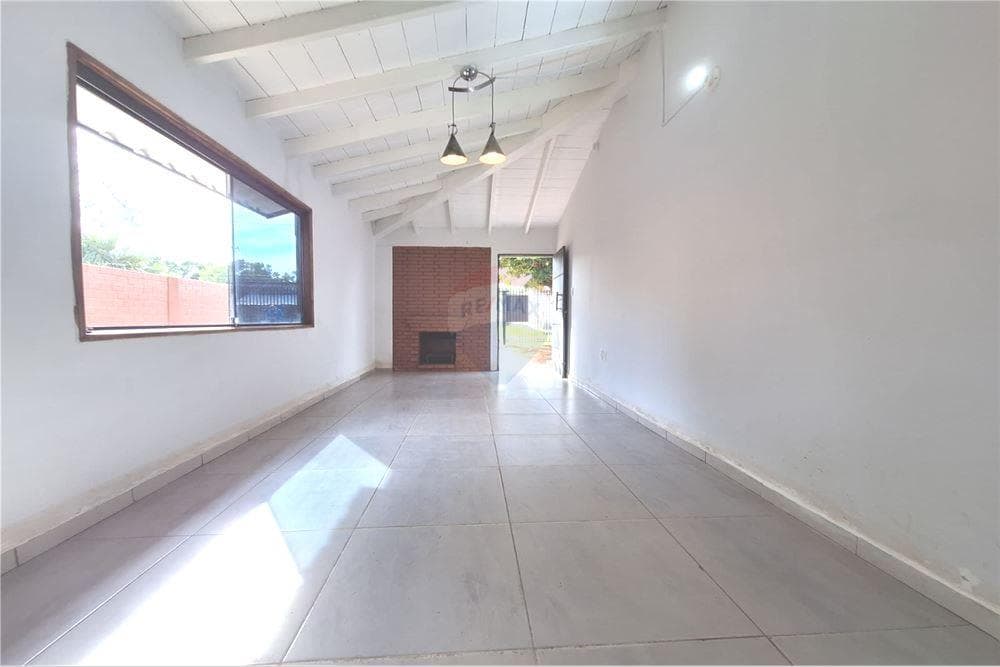 Casa - Venta - Paraguay Central Limpio, foto 2