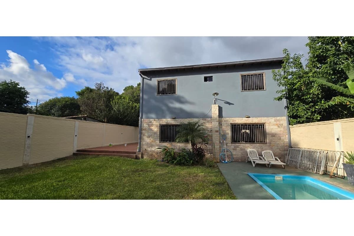 Hermosa casa en Lambare, Barrio San Isidro, foto 2
