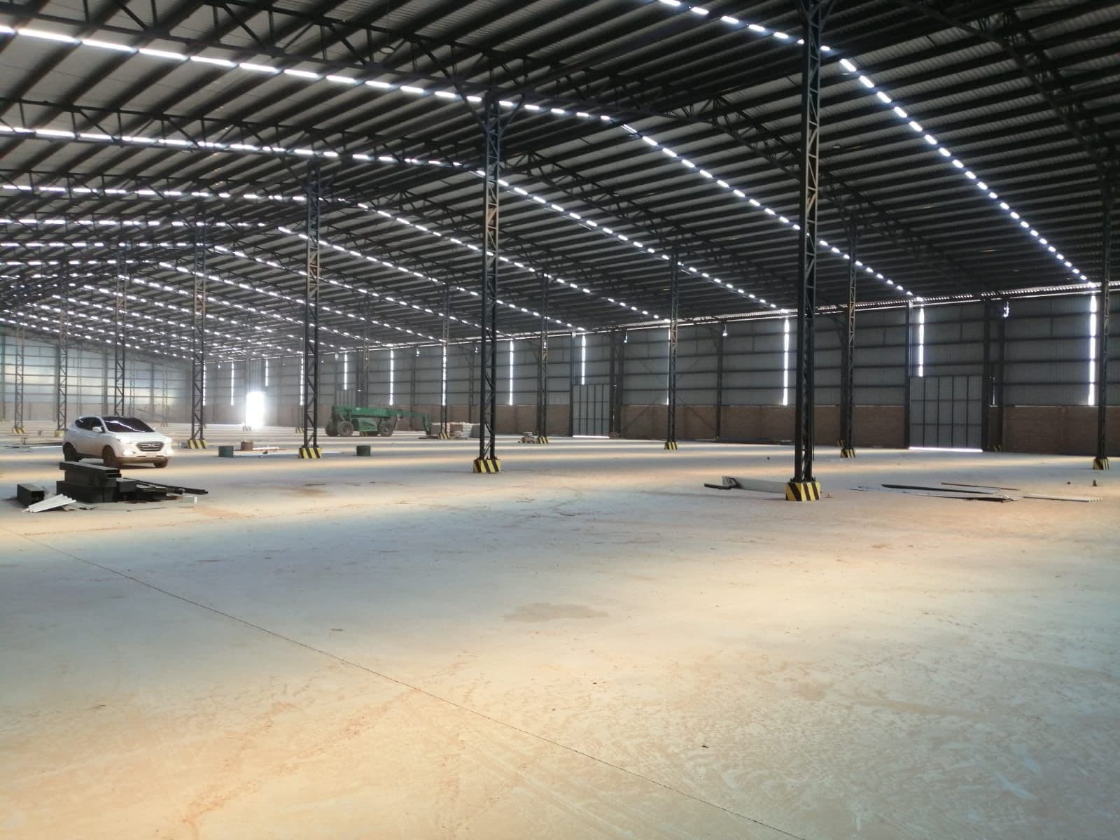 Nave industrial m.r.a — foto 2