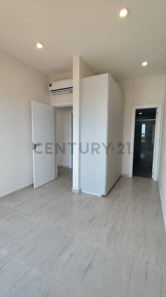 Vendo departamento con renta ubicado a 5 min del eje corporativo de Asunción