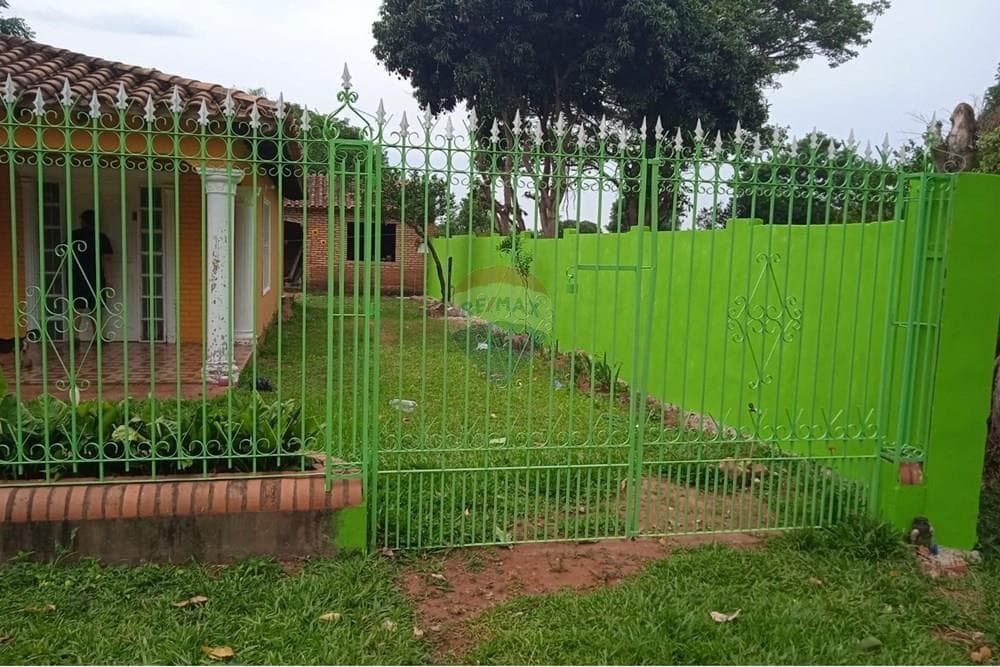 Casa en venta – Capiatá, barrio san antonio