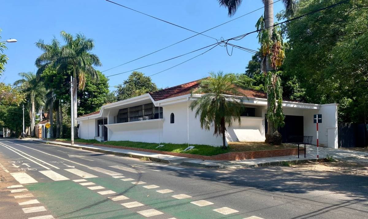 Se alquila amplia casa para uso comercial o residencial, foto 2