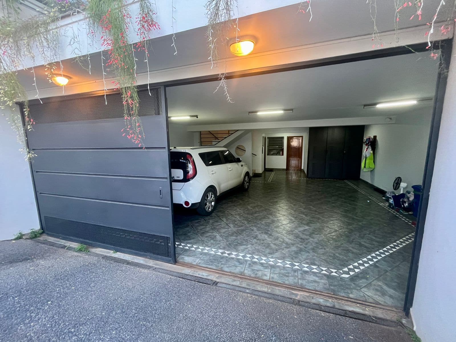 Imponente residencia para oficina o vivienda – barrio villa aurelia, foto 3