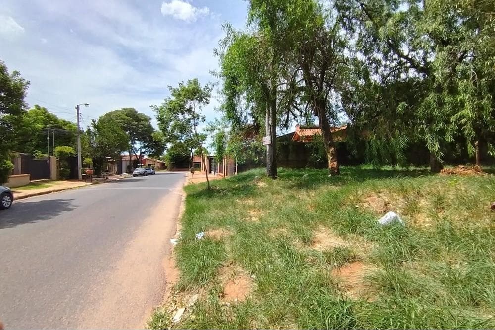 Terreno en el barrio valle apua II, lambare, foto 2