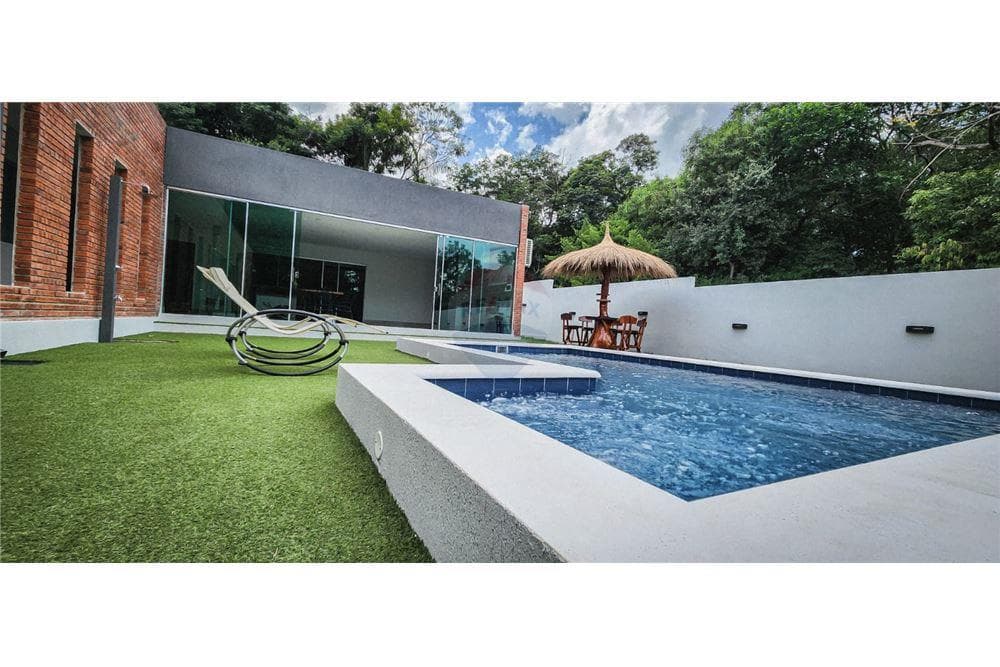De casa de verano en San Bernardino — foto 3