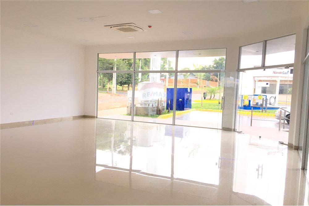 En alquiler salon comercial, foto 4