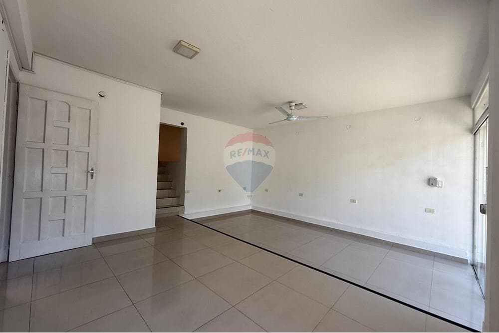 Local Comercial - Alquiler - San Roque, Asunción, Paraguay, foto 3
