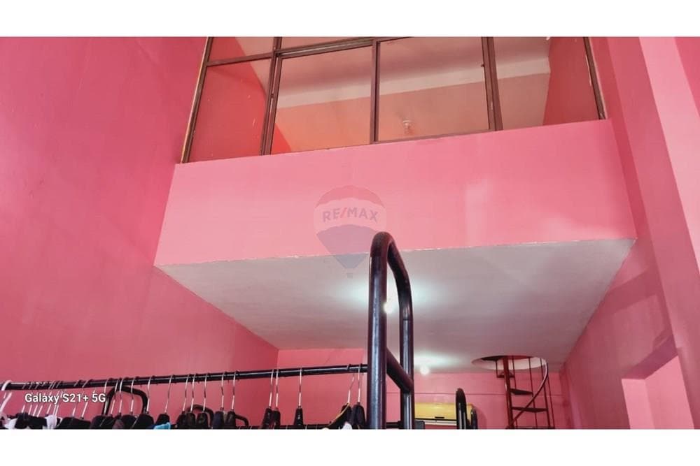 salón comercial sobre Av. Eusebio Ayala — foto 4